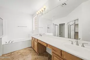 66 E Julian Dr, Gilbert, AZ 85295 - Photo 31