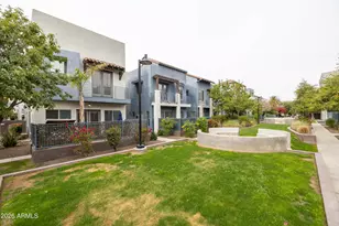 615 E Portland St, Phoenix, AZ 85004 - Photo 49