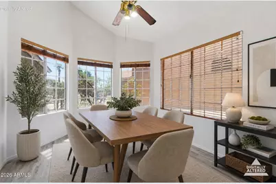 19050 N 30th Place, Phoenix, AZ 85050 - Photo 17