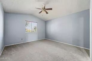 19050 N 30th Pl, Phoenix, AZ 85050 - Photo 27