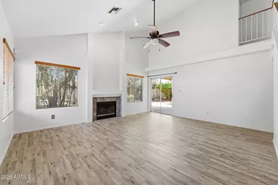 19050 N 30th Place, Phoenix, AZ 85050 - Photo 5