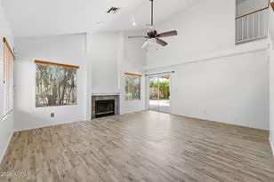 19050 N 30th Pl, Phoenix, AZ 85050 - Photo 5