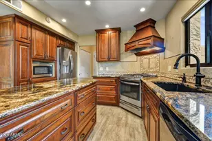 7315 E Rovey Ave, Scottsdale, AZ 85250 - Photo 11