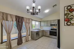 18223 N 19th St, Phoenix, AZ 85022 - Photo 17