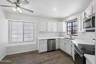 2053 W Columbine Dr, Phoenix, AZ 85029 - Photo 11