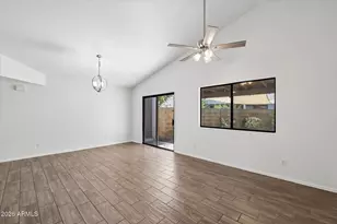 2053 W Columbine Dr, Phoenix, AZ 85029 - Photo 19
