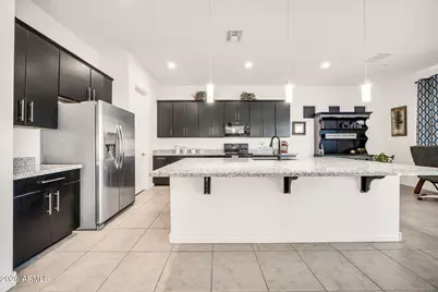 9320 W Meadowbrook Avenue, Phoenix, AZ 85037 - Photo 19