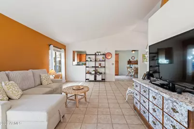 4349 E Chuckwalla Canyon, Phoenix, AZ 85044 - Photo 9
