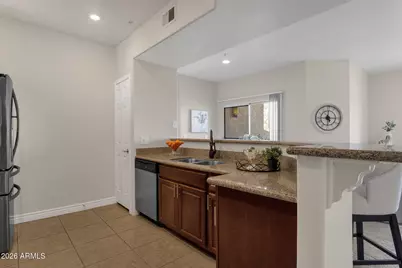13700 N Fountain Hills Boulevard #303, Fountain Hills, AZ 85268 - Photo 7