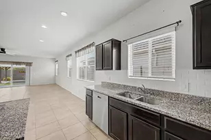 18363 W Whispering Wind Dr, Surprise, AZ 85387 - Photo 7