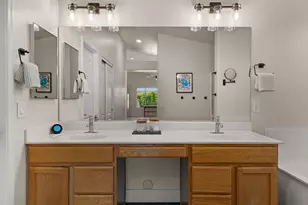 4049 E Vista Dr, Phoenix, AZ 85032 - Photo 13