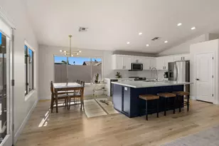 4049 E Vista Dr, Phoenix, AZ 85032 - Photo 5