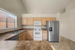 1913 E Marquette Dr, Gilbert, AZ 85234 - Photo 9
