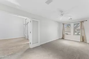 2418 E Glass Ln, Phoenix, AZ 85042 - Photo 11