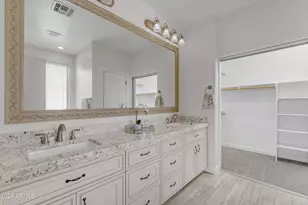 2418 E Glass Ln, Phoenix, AZ 85042 - Photo 37