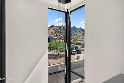 7615 N 22nd Place, Phoenix, AZ 85020 - Photo 3