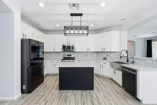 11402 W Alvarado Rd, Avondale, AZ 85392 - Photo 17