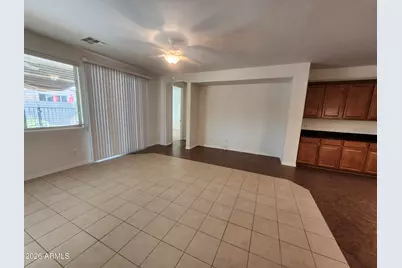 139 W Leatherwood Avenue, Queen Creek, AZ 85140 - Photo 13