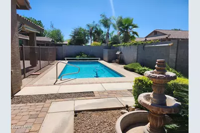 139 W Leatherwood Avenue, Queen Creek, AZ 85140 - Photo 39