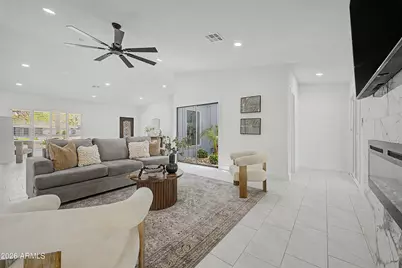 13016 N 1st Place, Phoenix, AZ 85022 - Photo 11