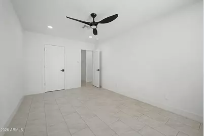 13016 N 1st Place, Phoenix, AZ 85022 - Photo 33