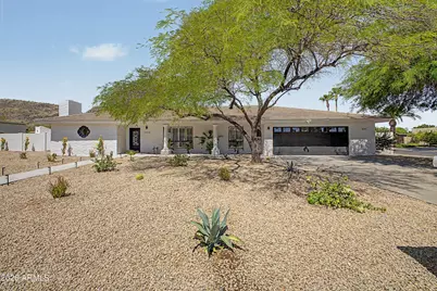 13016 N 1st Place, Phoenix, AZ 85022 - Photo 1