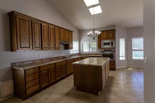 1027 W Grand Caymen Dr, Gilbert, AZ 85233 - Photo 9