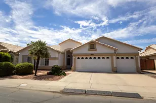 1027 W Grand Caymen Dr, Gilbert, AZ 85233 - Photo 3