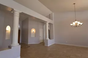 1027 W Grand Caymen Dr, Gilbert, AZ 85233 - Photo 7