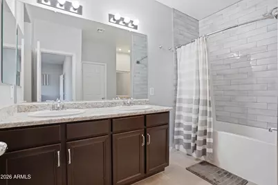 8425 N 61st Drive, Glendale, AZ 85302 - Photo 11