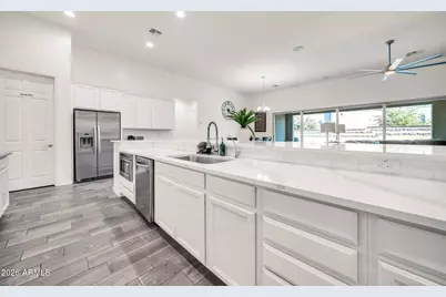 13851 W Blossom Way, Litchfield Park, AZ 85340 - Photo 15