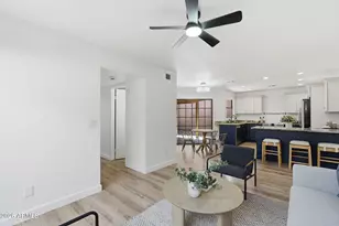 4366 E Sandia St, Phoenix, AZ 85044 - Photo 9