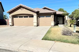 21 N 122nd Ave, Avondale, AZ 85323 - Photo 3