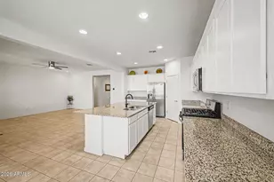 5612 N 109th Ave, Phoenix, AZ 85037 - Photo 9