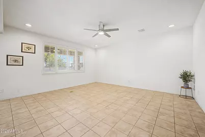 5612 N 109th Avenue, Phoenix, AZ 85037 - Photo 11