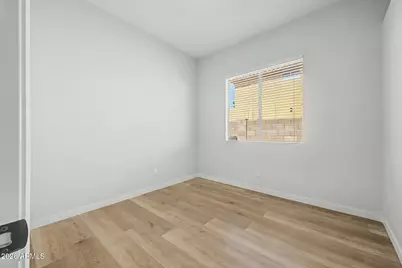 15815 W Hilton Avenue, Goodyear, AZ 85338 - Photo 27