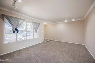 2812 S Cottonwood Dr, Tempe, AZ 85282 - Photo 5