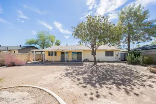 2812 S Cottonwood Dr, Tempe, AZ 85282 - Photo 23