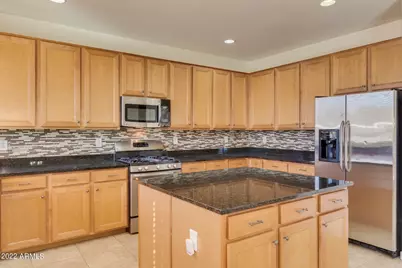 5733 W Plum Road, Phoenix, AZ 85083 - Photo 11
