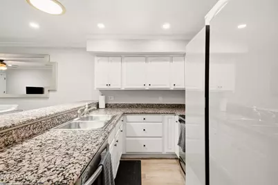 12440 N 20th Street #220, Phoenix, AZ 85022 - Photo 15