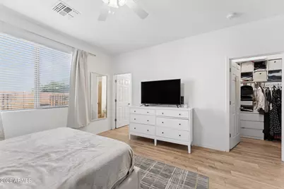 12221 W Desert Lane, El Mirage, AZ 85335 - Photo 13