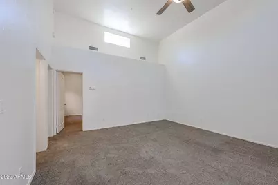 8940 W Olive Avenue #Unit 70, Peoria, AZ 85345 - Photo 15