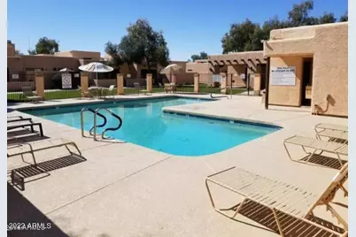 8940 W Olive Avenue #Unit 70, Peoria, AZ 85345 - Photo 3