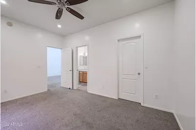 8940 W Olive Avenue #Unit 70, Peoria, AZ 85345 - Photo 23