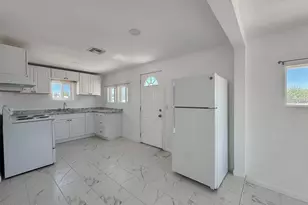 308 E Date Ave, Casa Grande, AZ 85122 - Photo 7
