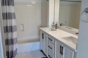 1415 S Terrace Rd, Tempe, AZ 85281 - Photo 13