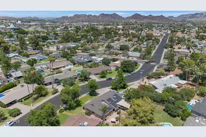 323 W Butler Drive, Phoenix, AZ 85021 - Photo 41