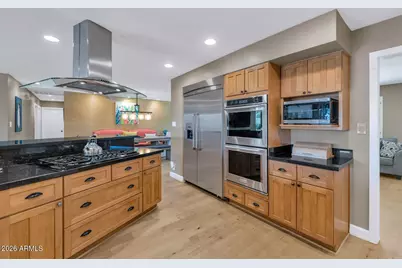 323 W Butler Drive, Phoenix, AZ 85021 - Photo 17