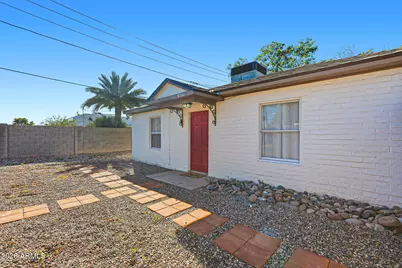 2047 E Virginia Avenue, Phoenix, AZ 85006 - Photo 27