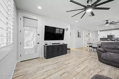 17439 W Charter Oak Road, Surprise, AZ 85388 - Photo 5